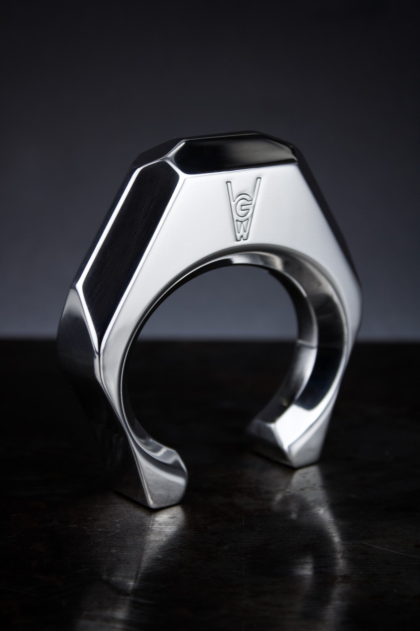 TALOS / CUFF - RIGID BRACELET