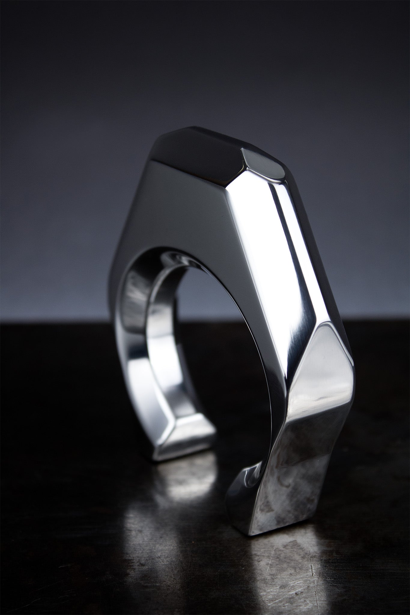 TALOS / CUFF - RIGID BRACELET