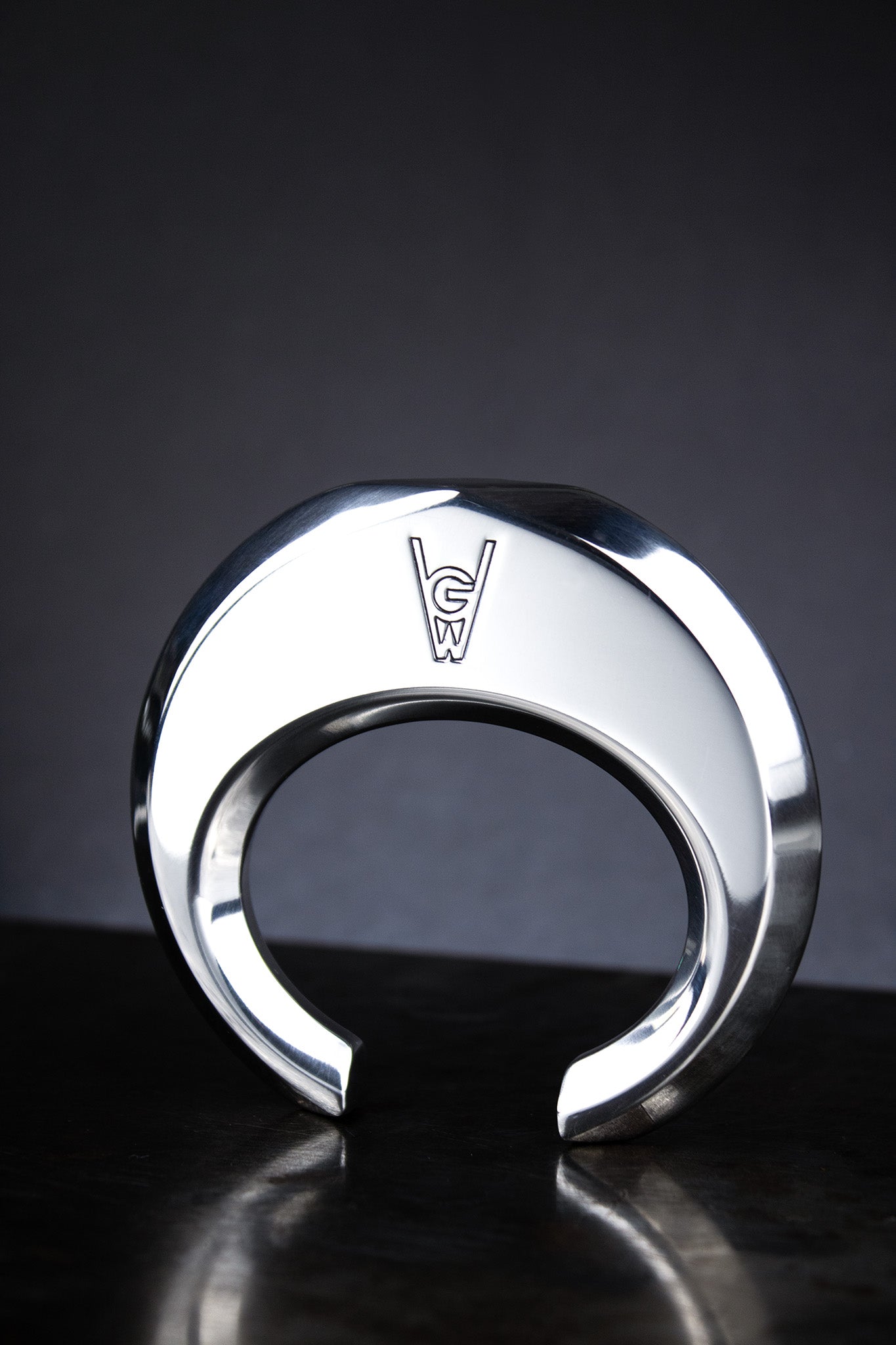 HIERA / CUFF - RIGID BRACELET