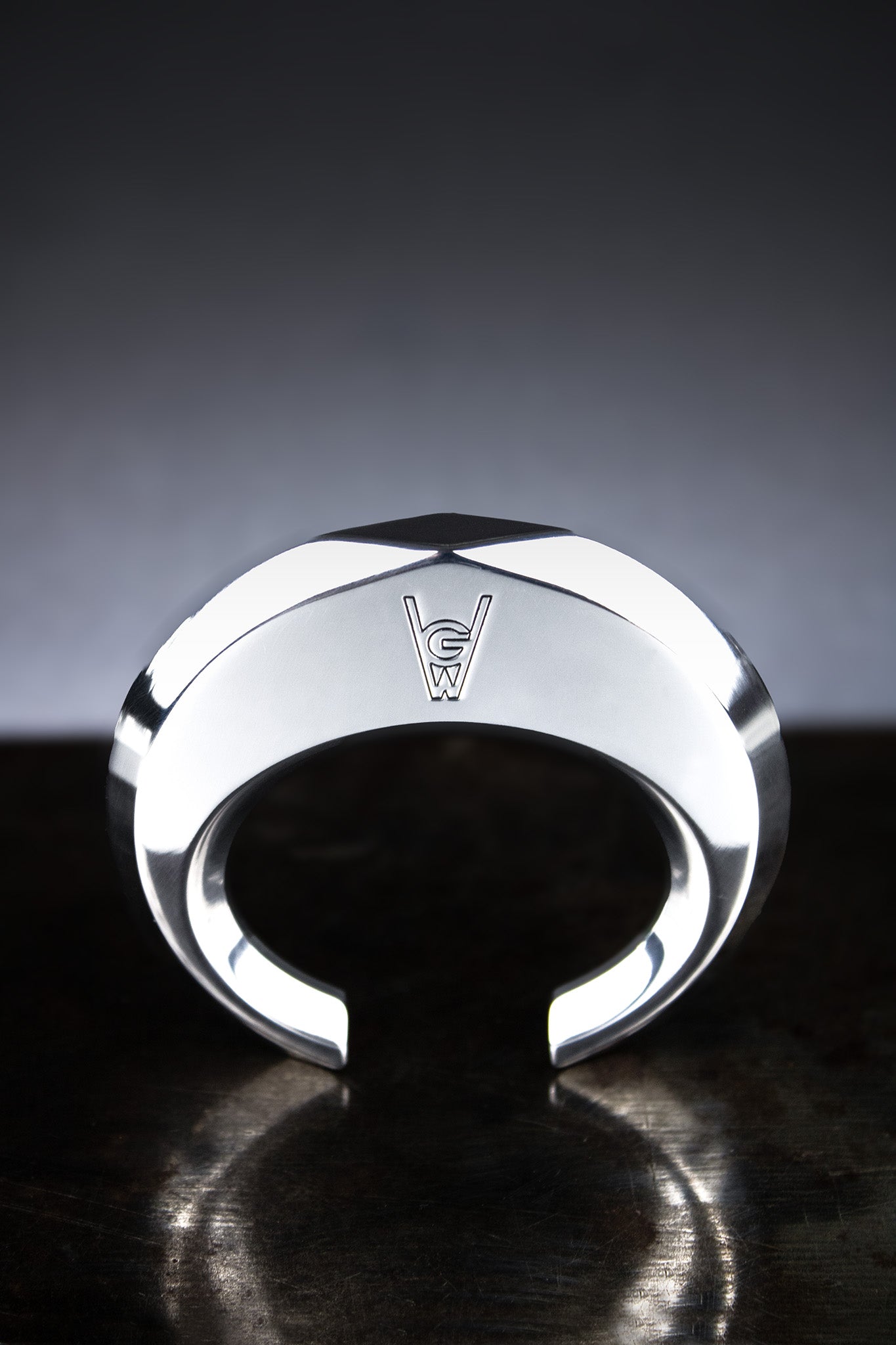 HIERA / CUFF - RIGID BRACELET