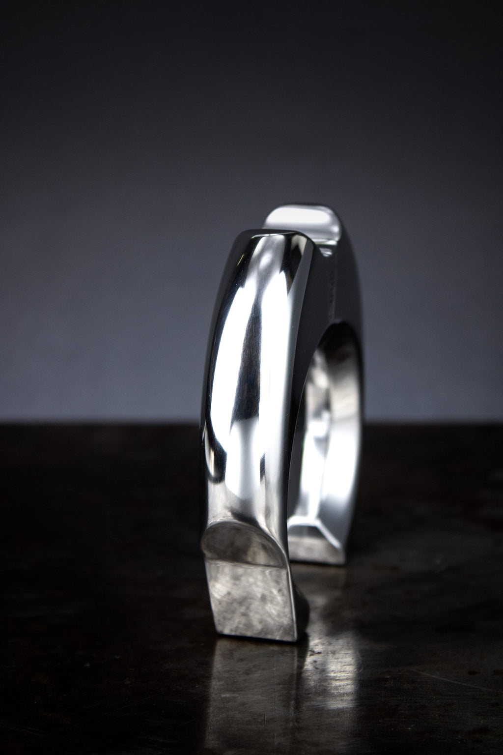 AAMA BOMBO / CUFF - RIGID BRACELET