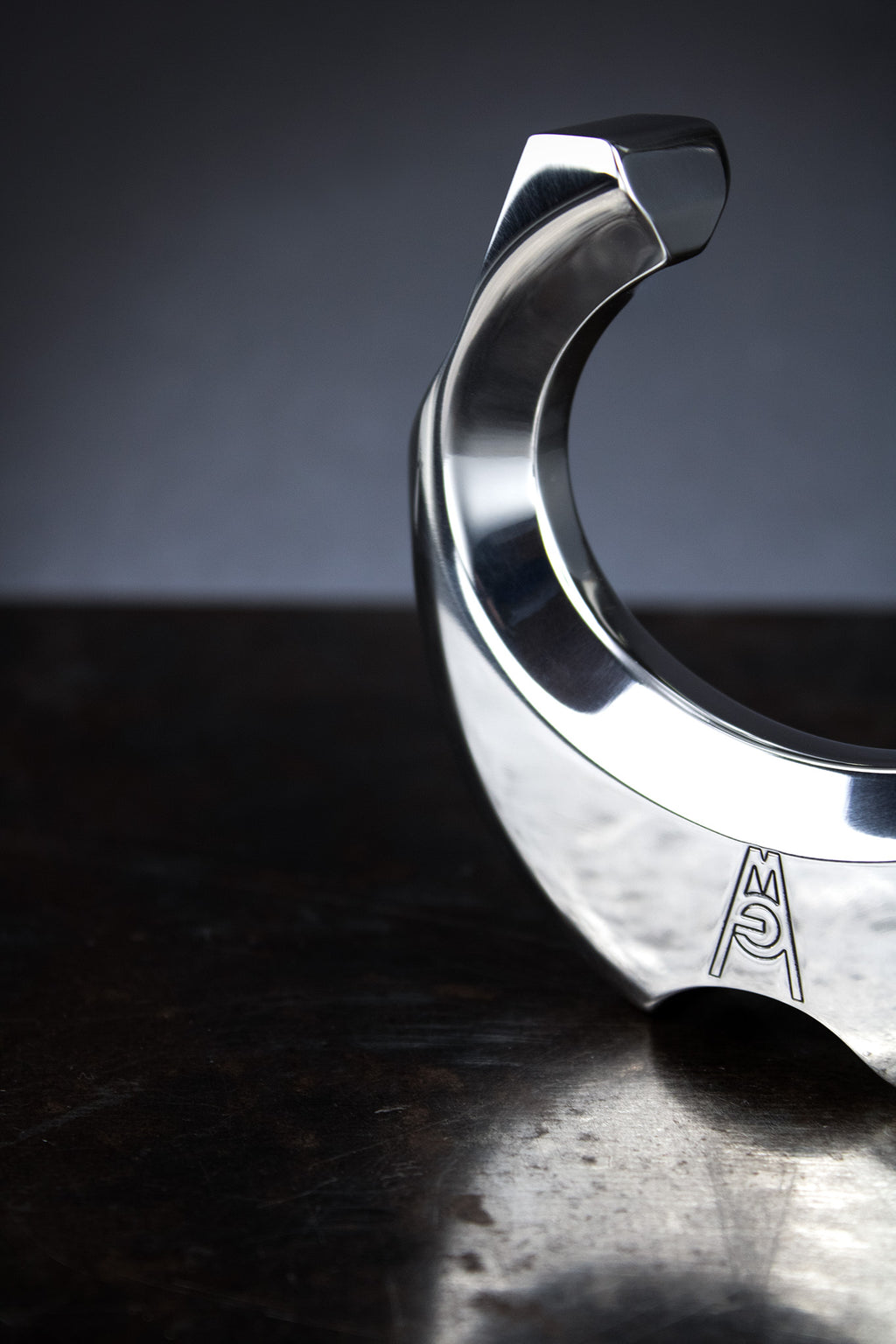 AAMA BOMBO / CUFF - RIGID BRACELET