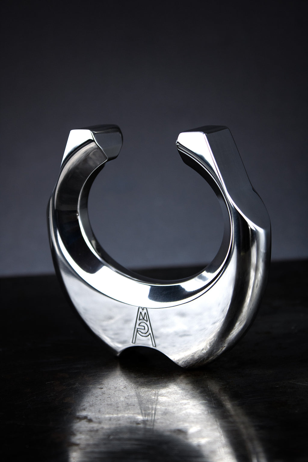 AAMA BOMBO / CUFF - RIGID BRACELET