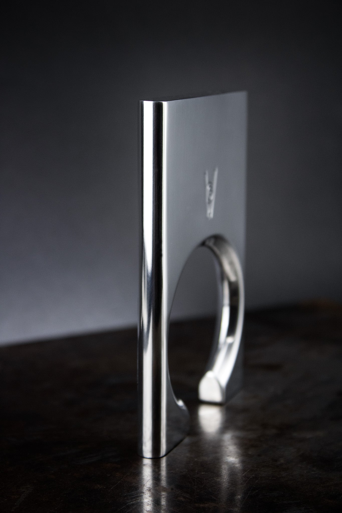 EON / CUFF - RIGID BRACELET