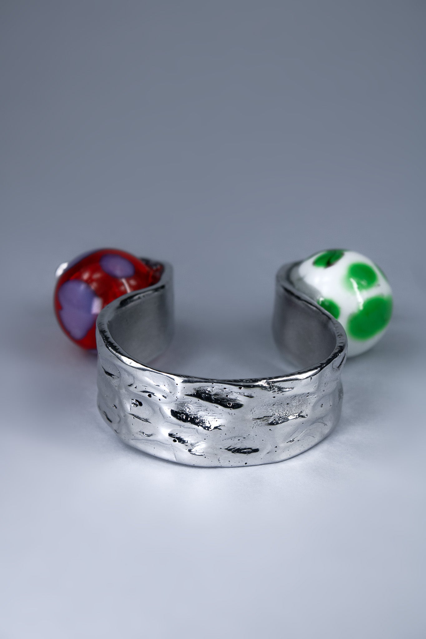 HOYA CUFF "RIGID BRACELET"