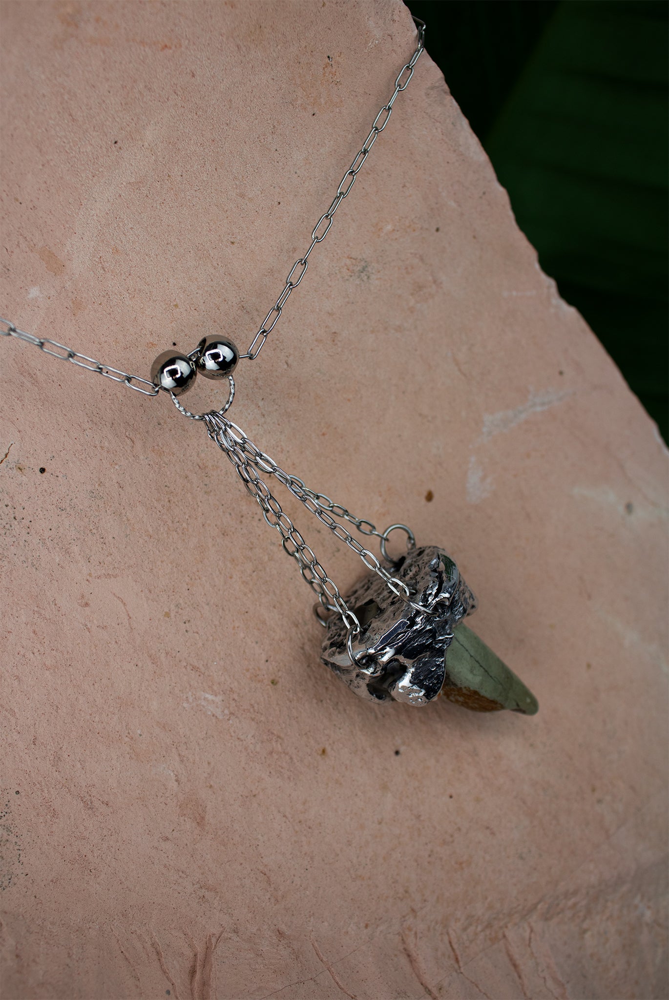 SPORA - NECKLACE