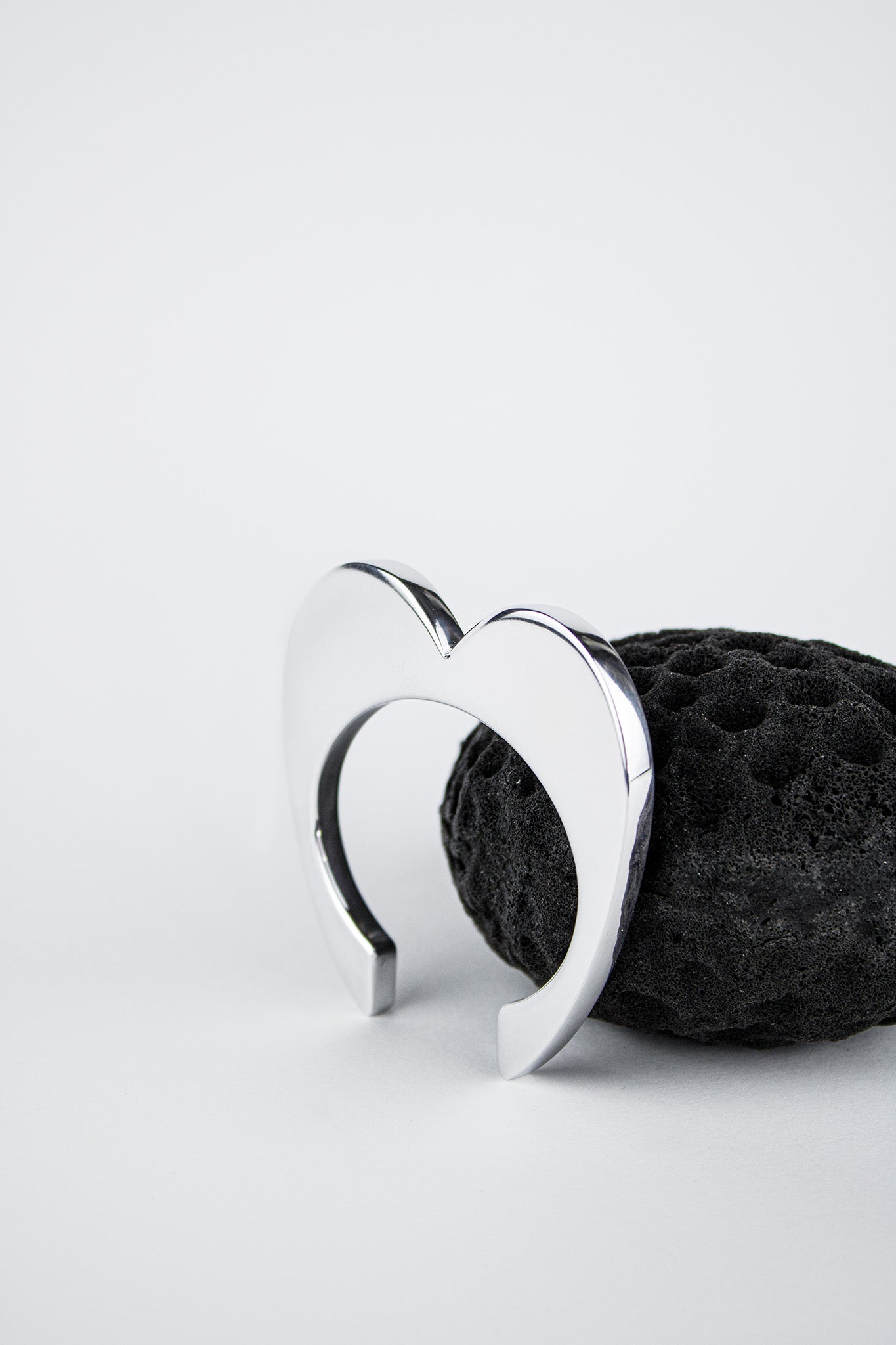 WILD LOVE - RIGID BRACELET