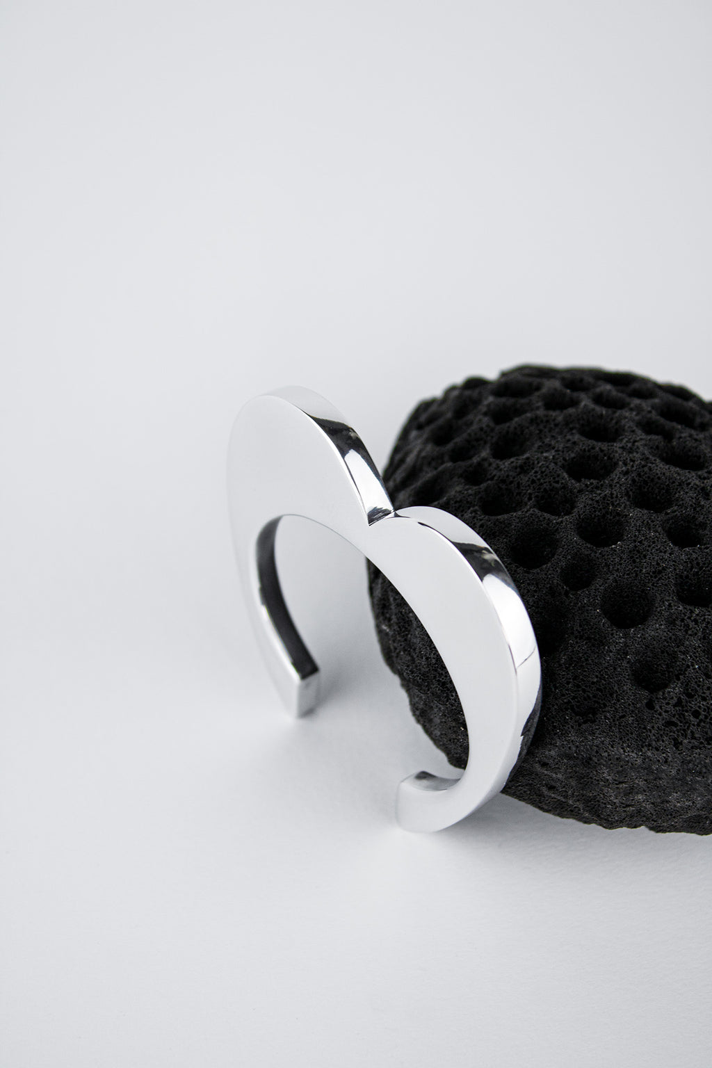 WILD LOVE - RIGID BRACELET