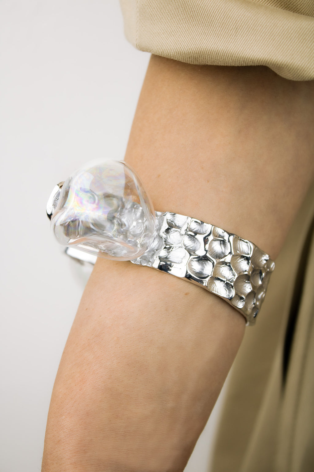 ERA CUFF "RIGID BRACELET"