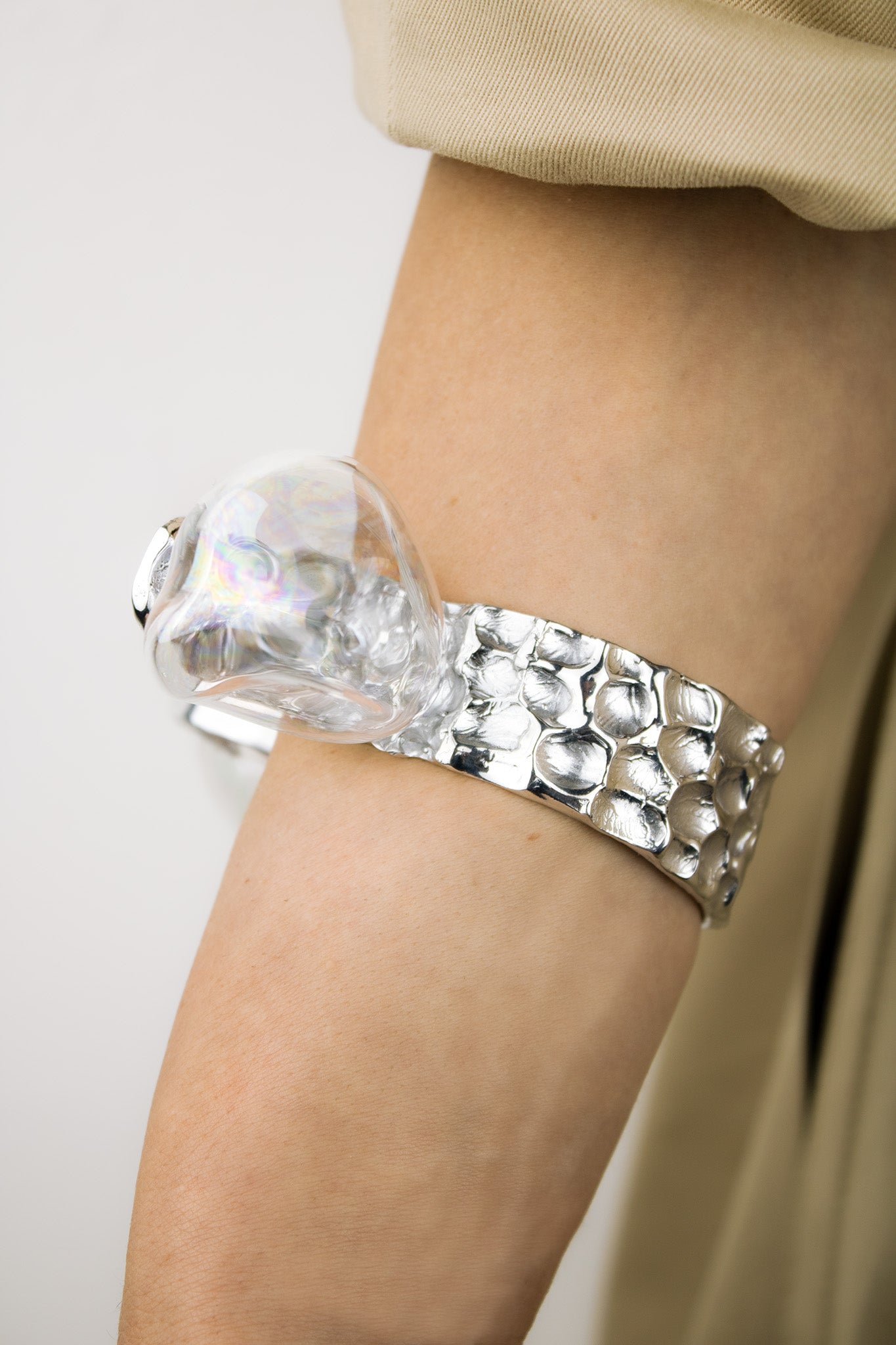 ERA CUFF "RIGID BRACELET"